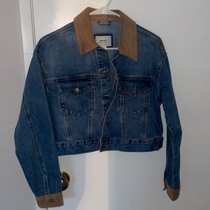 New denim jacket with corduroy collar